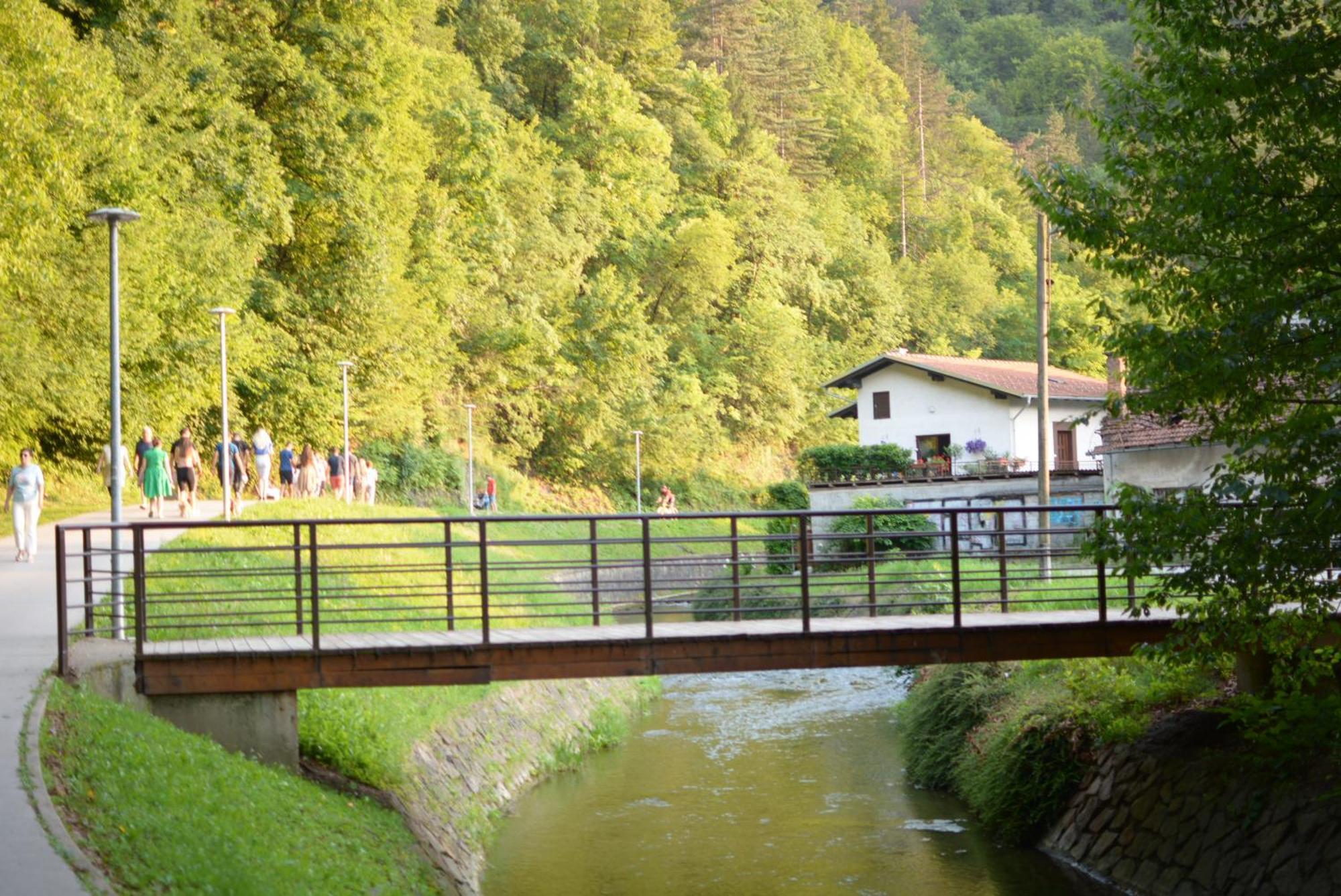Studio Apartment Old Town Castle Samobor Eksteriør billede