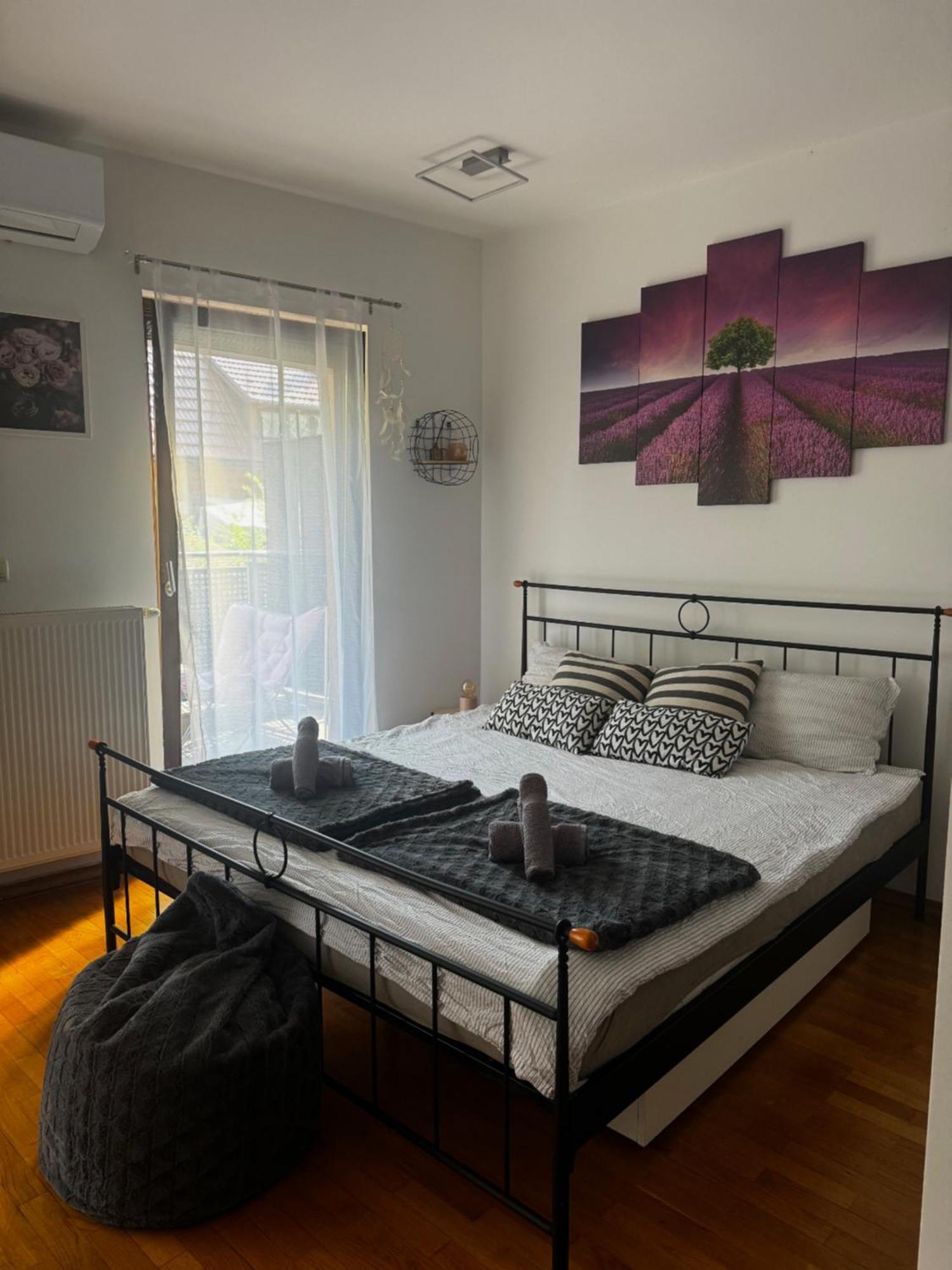 Studio Apartment Old Town Castle Samobor Eksteriør billede